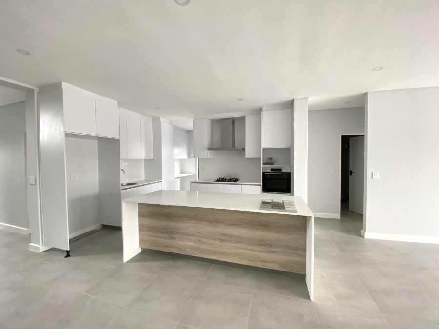 4 Bedroom Property for Sale in Sandown Western Cape